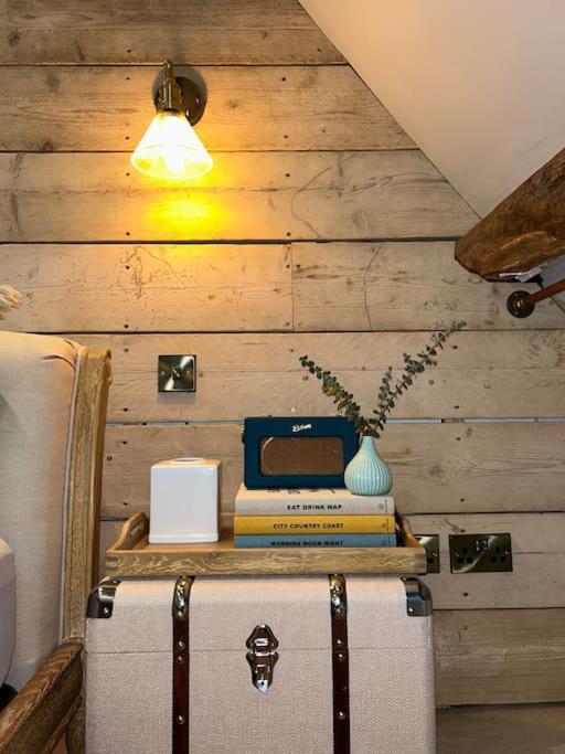 Cotswold Cottage- Central Уитни Экстерьер фото