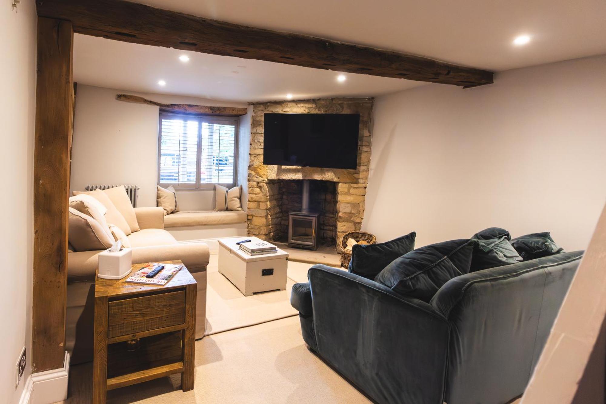 Cotswold Cottage- Central Уитни Экстерьер фото